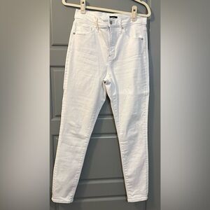 Express Women's Crisp White Skinny Jeans